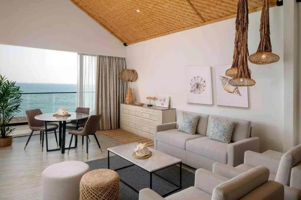 Anantara World Islands Dubai Resort